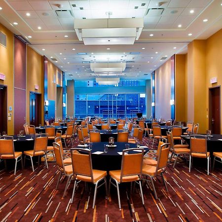 Courtyard Par Marriott Montreal Centre-Ville Екстер'єр фото