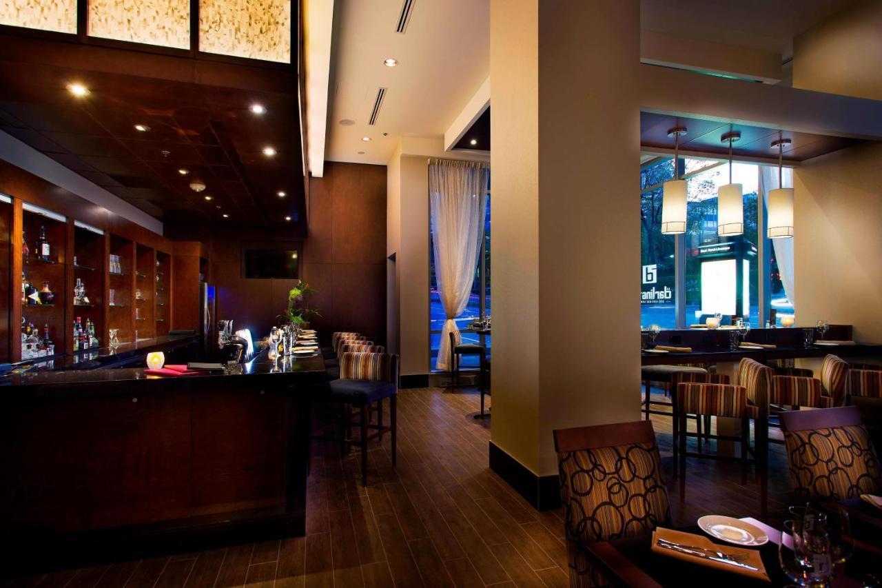 Courtyard Par Marriott Montreal Centre-Ville Екстер'єр фото
